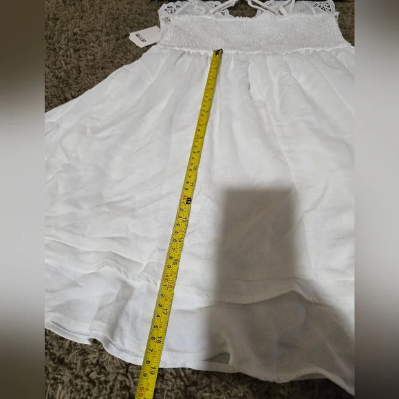 "Emerald Sundae" White Textured Dress. - Picture 14 of 16